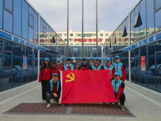 【先進(jìn)黨支部】紅帆領(lǐng)航筑精品 黨建賦能譜新篇.jpg